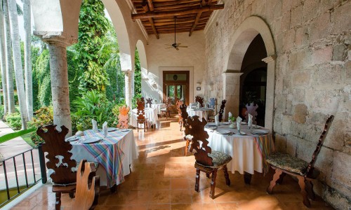 Hacienda Chichen Resort