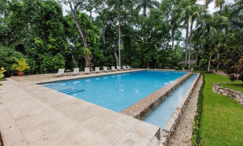 Hacienda Chichen Resort