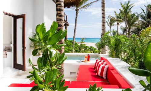 Master Beach Suite with Plunge Pool